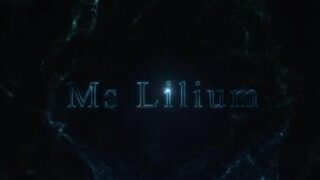 Ms Lilium فیلم سکسی – بعد حموم تو تخت خواب حسابی ارضا شدم، بوی عطر بدنش دیونم میکنه