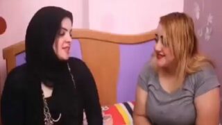 أول فيلم دعارة مصري تبادل الزوجات