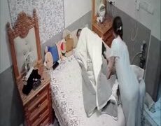 حقيقي 100٪ زوجة الخاينة المنيوكة و عشيقها سري فبيتها و غرفة نومها عايشين براحتهم كاملة تدخل عليه و تدلع لبوة محرومة اوي / الجزء الثالث